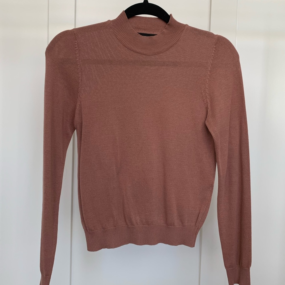 FOREVER 21 Crew neck sweater/tee long sleeve